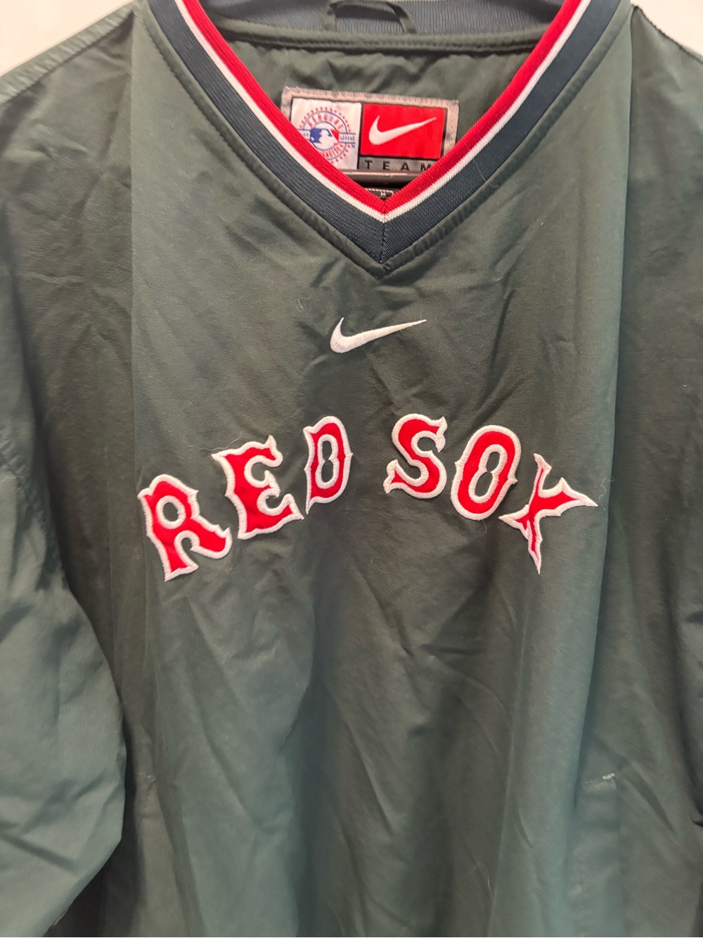 Nike Team Red Sox Green Pullover Center Swoosh - Picture 6 of 9